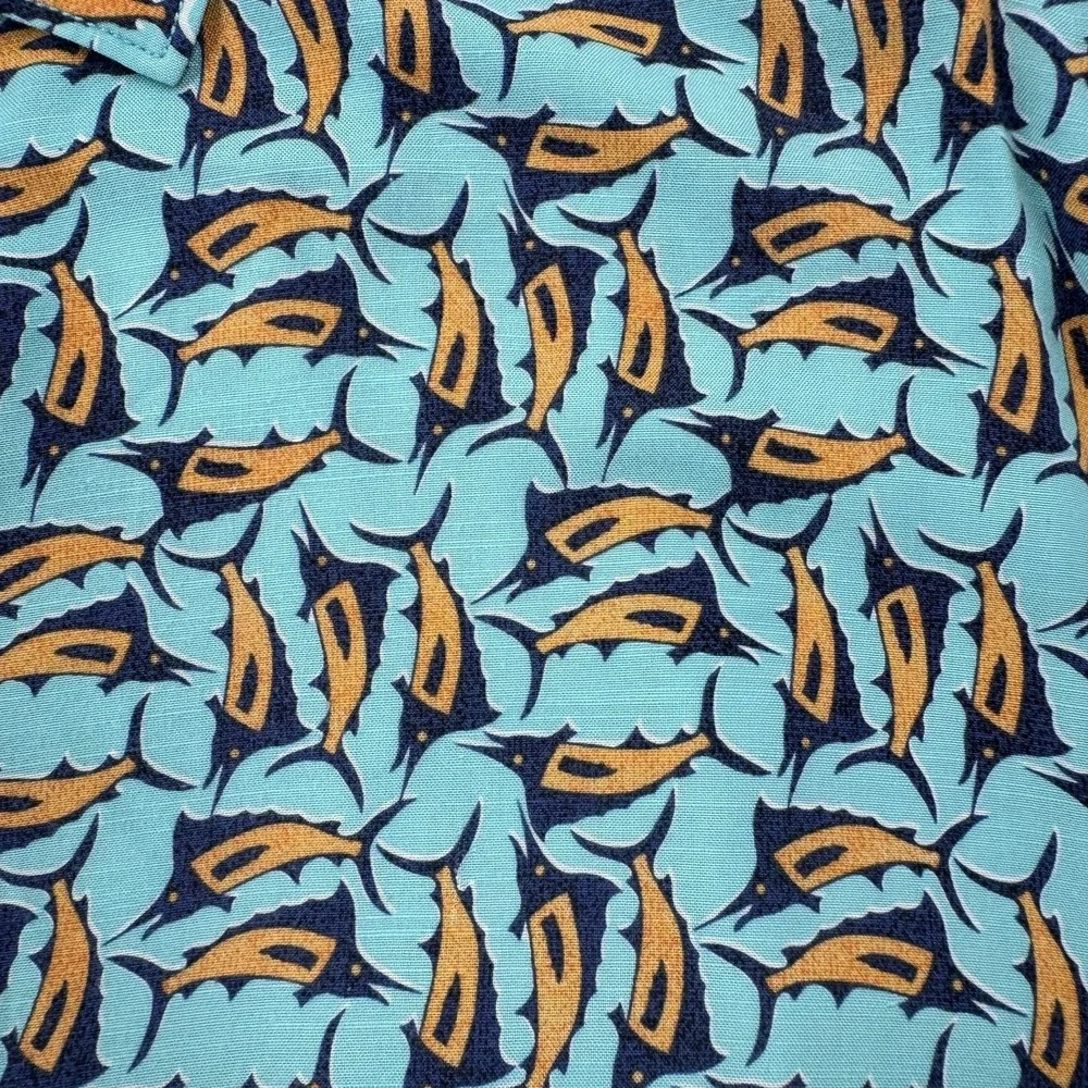 Tommy Bahama Swordfish Camp Shirt Men's Large Blue Short Sleeve Swordfish